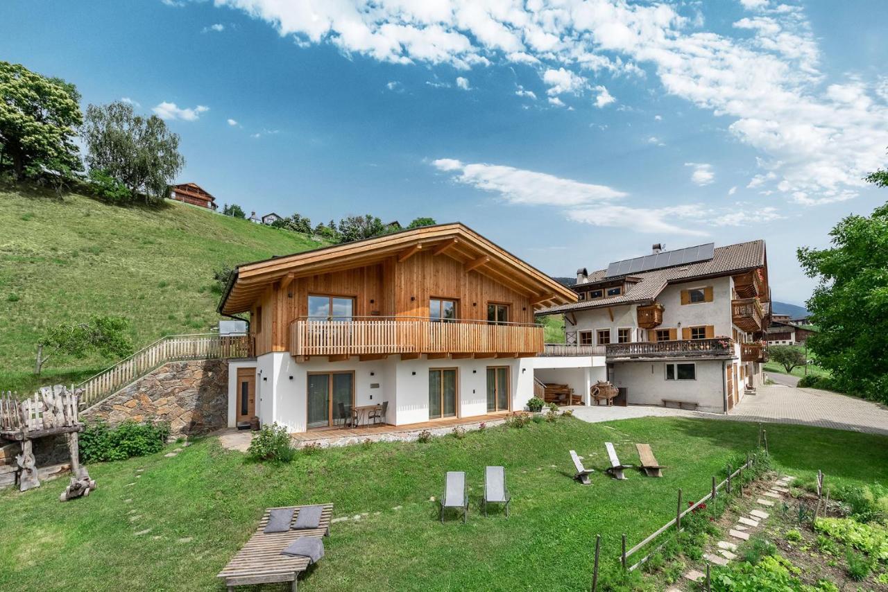 Hauserhof Chalet In Villanders - Moderne Wohnungen Mit 2 Badezimmer Und 2 Schlafzimmer Villandro Exterior foto