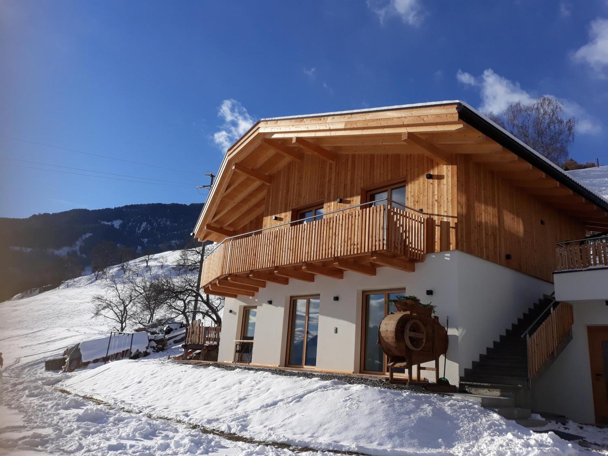 Hauserhof Chalet In Villanders - Moderne Wohnungen Mit 2 Badezimmer Und 2 Schlafzimmer Villandro Exterior foto